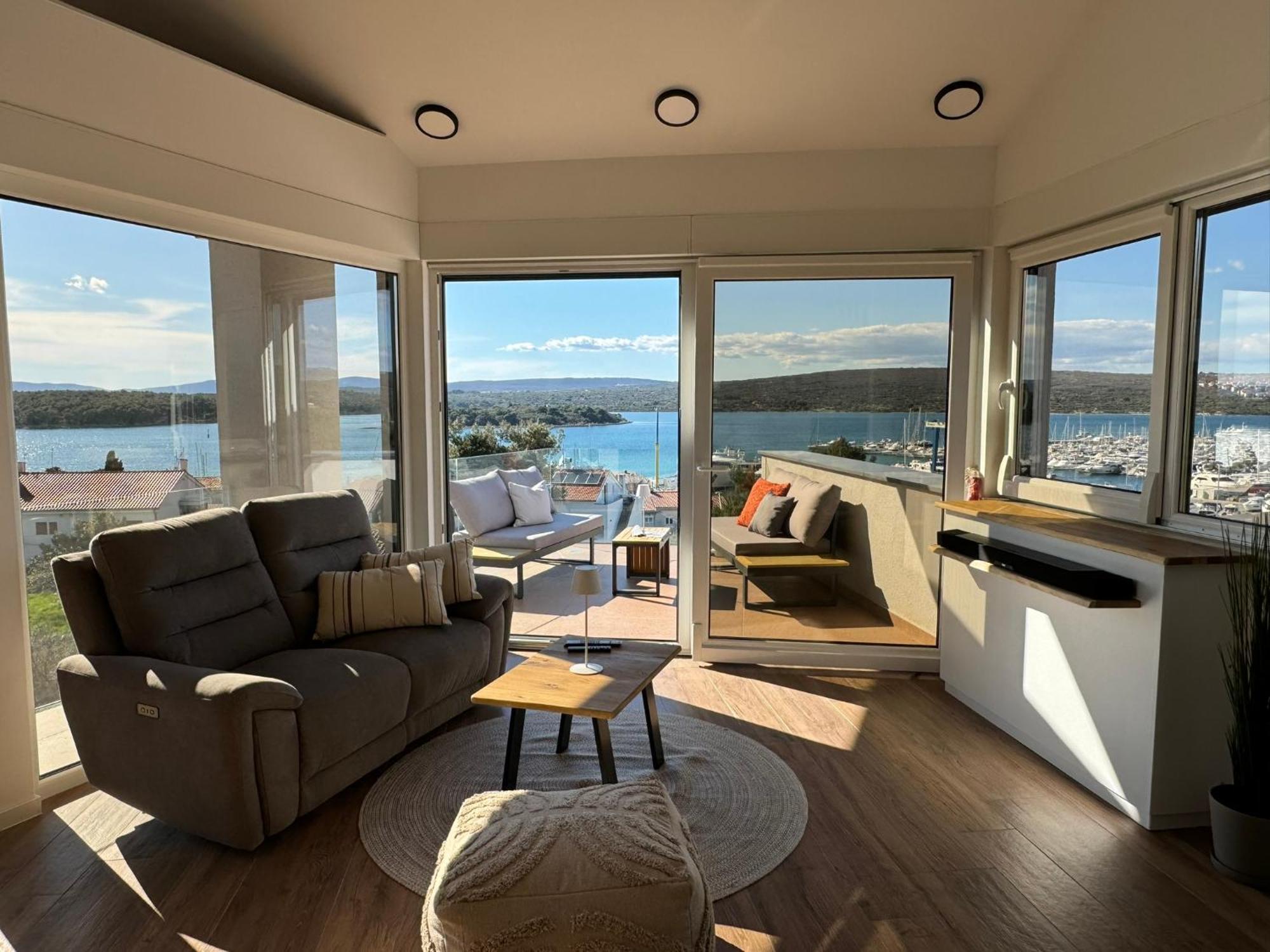 Panorama Penthouse Apartment